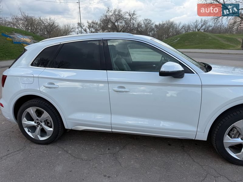 Внедорожник / Кроссовер Audi Q5 2021 в Кропивницком фото 9 Внедорожник / Кроссовер Audi Q5 2021 в Кропивницком