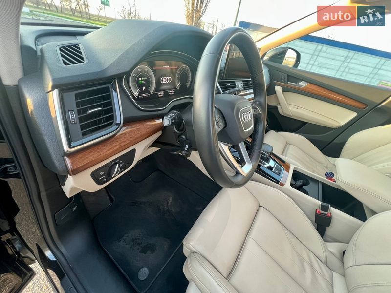 Позашляховик / Кросовер Audi Q5 2023 в Миколаєві