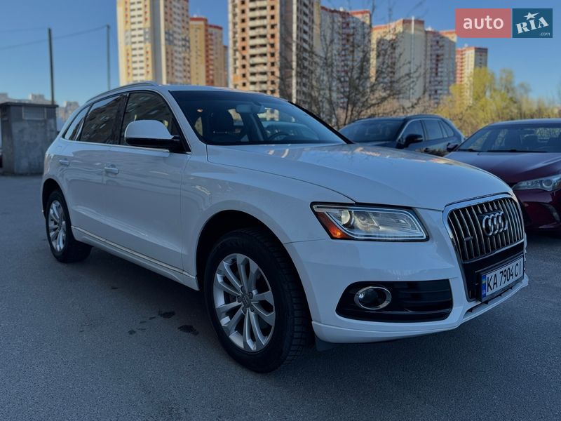 Позашляховик / Кросовер Audi Q5 2016 в Києві
