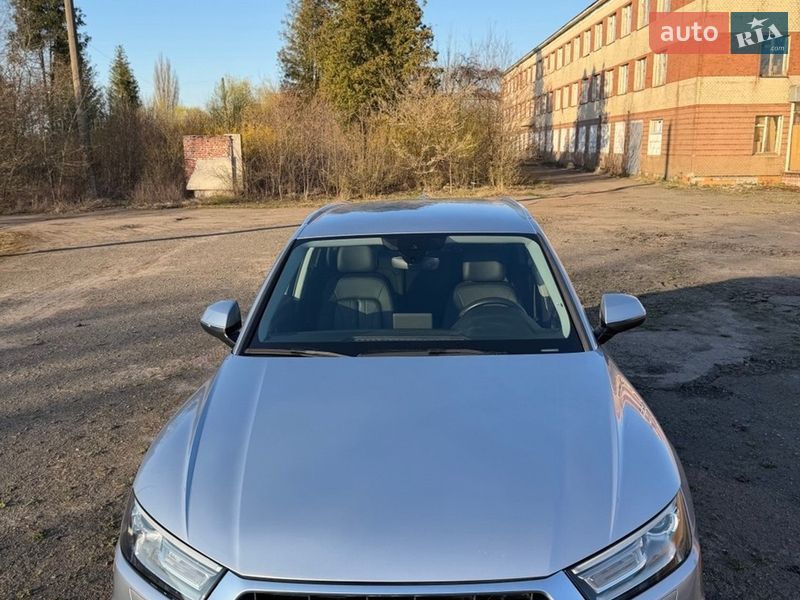 Позашляховик / Кросовер Audi Q5 2018 в Сокалі