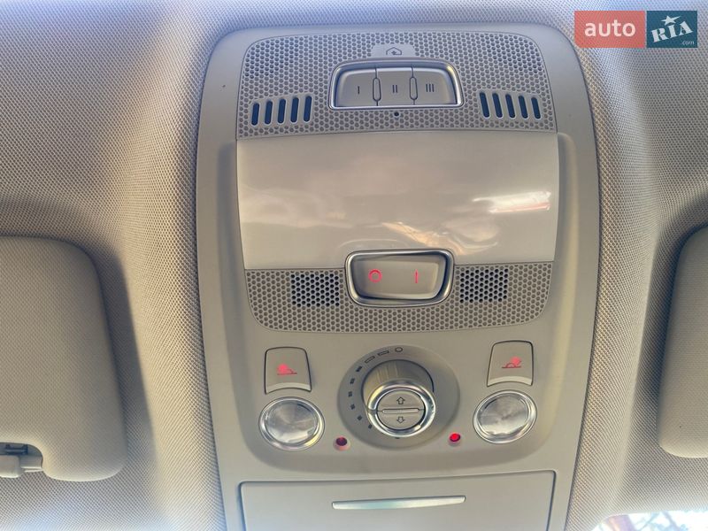 Внедорожник / Кроссовер Audi Q5 2015 в Киеве