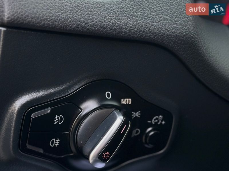 Позашляховик / Кросовер Audi Q5 2015 в Дрогобичі фото 58 Позашляховик / Кросовер Audi Q5 2015 в Дрогобичі