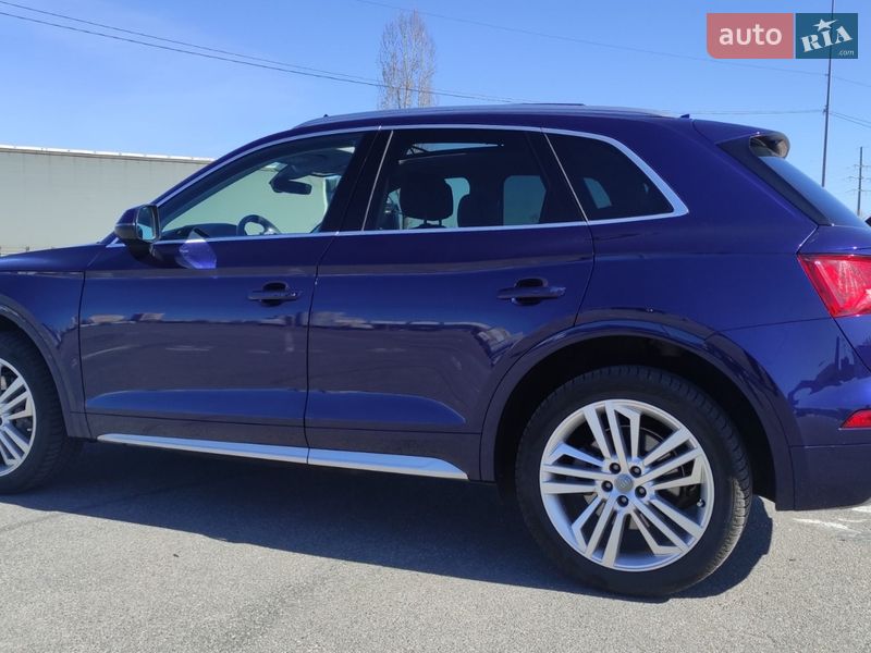 Позашляховик / Кросовер Audi Q5 2018 в Києві