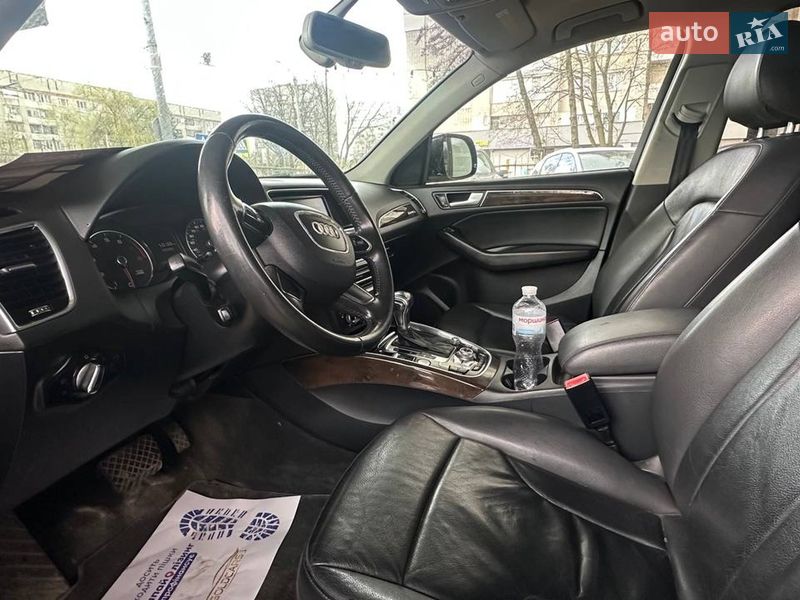 Позашляховик / Кросовер Audi Q5 2012 в Львові