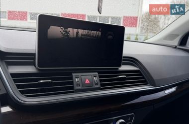 Позашляховик / Кросовер Audi Q5 2018 в Луцьку