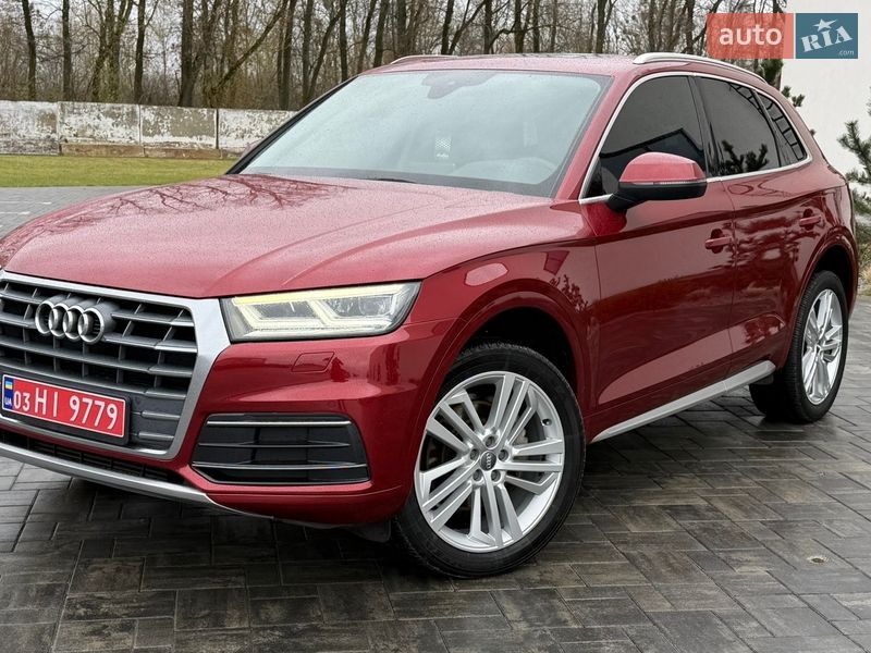 Позашляховик / Кросовер Audi Q5 2018 в Луцьку