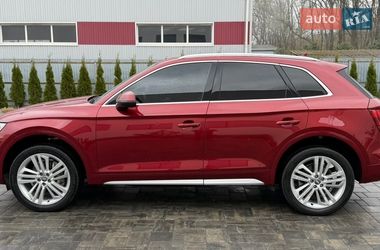 Позашляховик / Кросовер Audi Q5 2018 в Луцьку