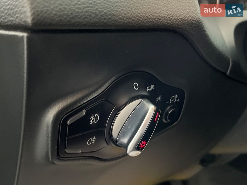Внедорожник / Кроссовер Audi Q5 2015 в Львове