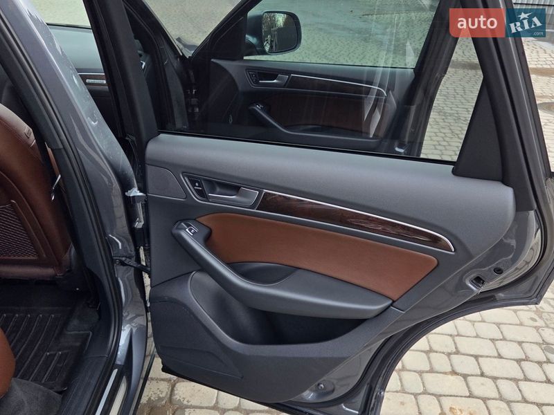 Внедорожник / Кроссовер Audi Q5 2012 в Баре