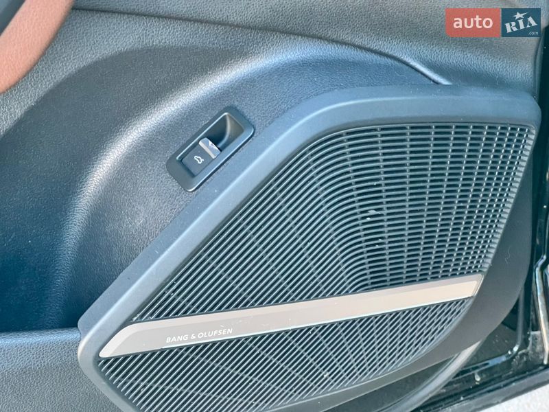 Внедорожник / Кроссовер Audi Q5 2018 в Киеве