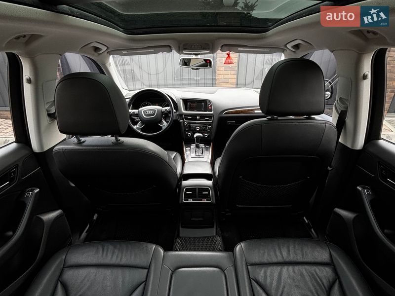 Внедорожник / Кроссовер Audi Q5 2015 в Белогородке