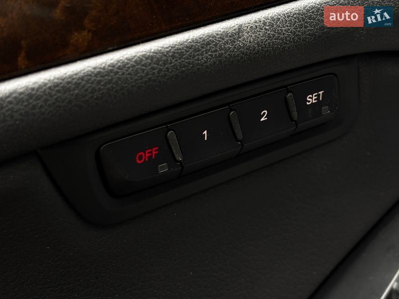 Внедорожник / Кроссовер Audi Q5 2015 в Белогородке