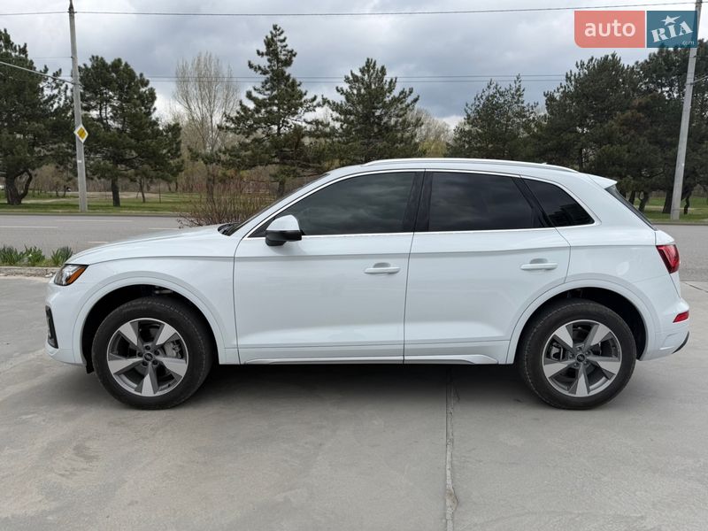 Позашляховик / Кросовер Audi Q5 2023 в Дніпрі фото 7 Позашляховик / Кросовер Audi Q5 2023 в Дніпрі