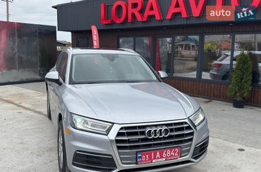 Внедорожник / Кроссовер Audi Q5 2019 в Нетешине