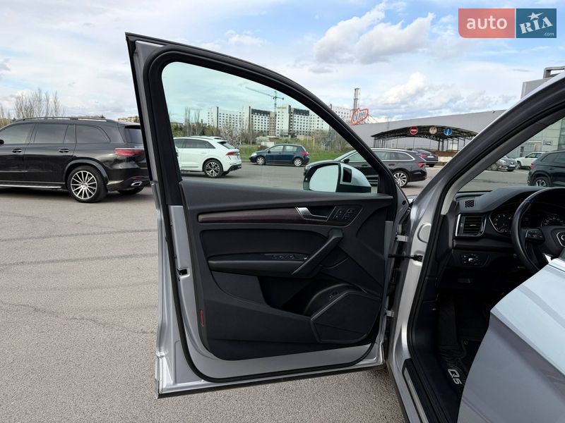 Позашляховик / Кросовер Audi Q5 2021 в Кривому Розі фото 38 Позашляховик / Кросовер Audi Q5 2021 в Кривому Розі