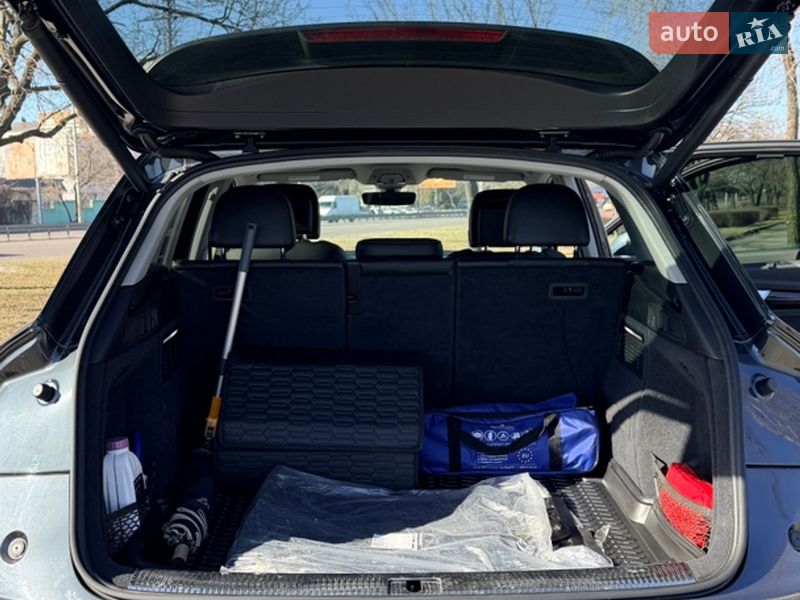 Позашляховик / Кросовер Audi Q5 2018 в Дніпрі фото 4 Позашляховик / Кросовер Audi Q5 2018 в Дніпрі