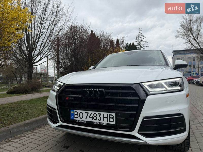 Позашляховик / Кросовер Audi Q5 2017 в Тернополі фото 16 Позашляховик / Кросовер Audi Q5 2017 в Тернополі