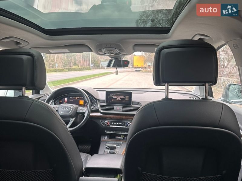 Позашляховик / Кросовер Audi Q5 2018 в Маневичах