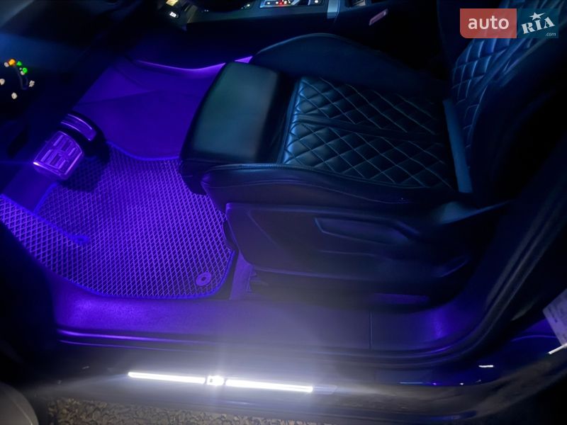 Позашляховик / Кросовер Audi Q5 2017 в Хусті