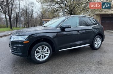 Позашляховик / Кросовер Audi Q5 2017 в Харкові