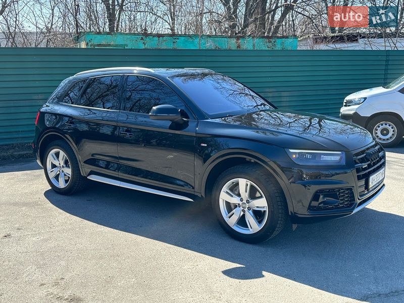 Позашляховик / Кросовер Audi Q5 2018 в Києві фото 4 Позашляховик / Кросовер Audi Q5 2018 в Києві