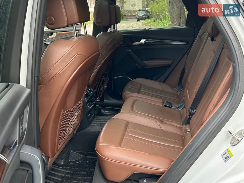 Позашляховик / Кросовер Audi Q5 2019 в Львові