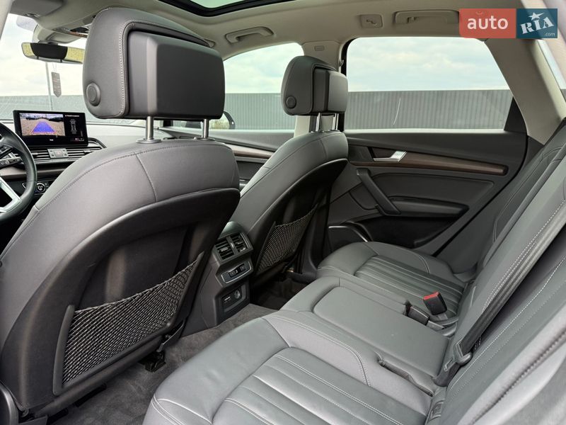 Позашляховик / Кросовер Audi Q5 2021 в Стрию