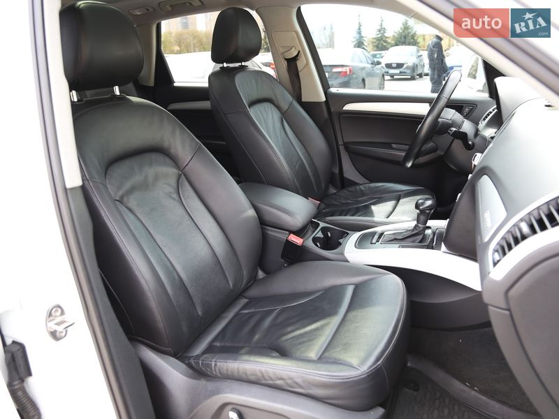 Позашляховик / Кросовер Audi Q5 2014 в Києві