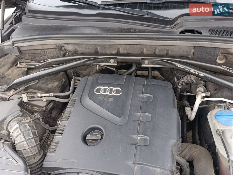 Внедорожник / Кроссовер Audi Q5 2011 в Смеле