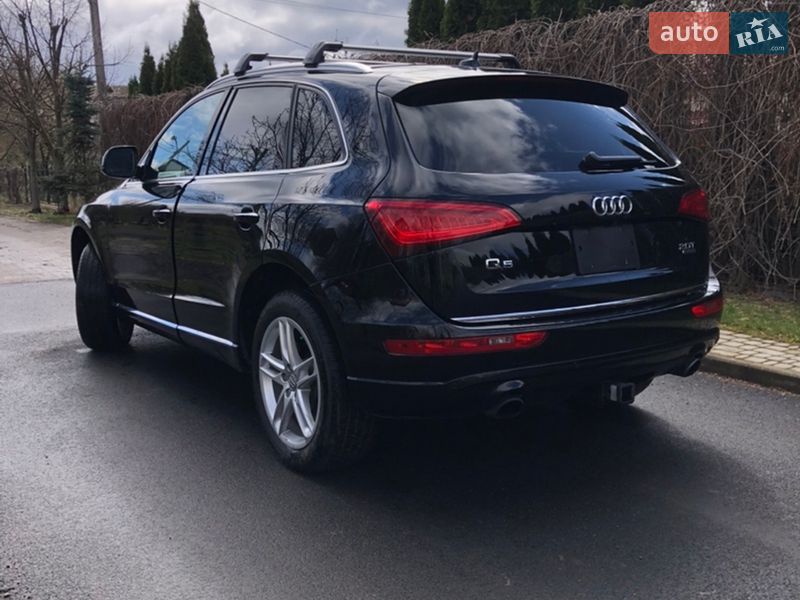 Позашляховик / Кросовер Audi Q5 2015 в Луцьку