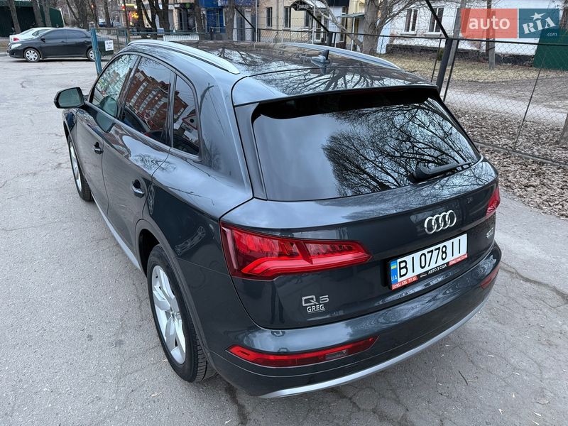 Внедорожник / Кроссовер Audi Q5 2017 в Полтаве