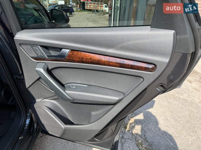 Внедорожник / Кроссовер Audi Q5 2017 в Полтаве