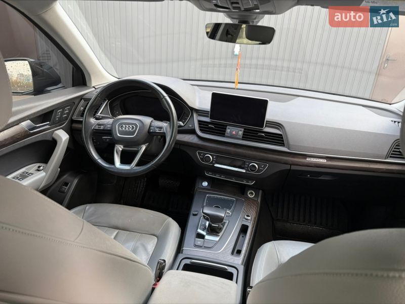 Внедорожник / Кроссовер Audi Q5 2017 в Киеве фото 42 Внедорожник / Кроссовер Audi Q5 2017 в Киеве