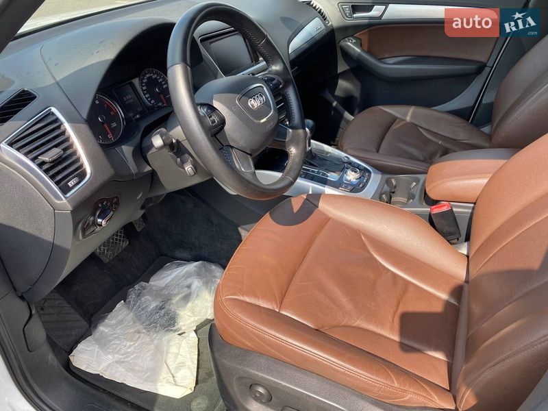 Внедорожник / Кроссовер Audi Q5 2014 в Киеве фото 43 Внедорожник / Кроссовер Audi Q5 2014 в Киеве