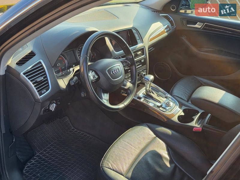 Позашляховик / Кросовер Audi Q5 2016 в Луцьку фото 7 Позашляховик / Кросовер Audi Q5 2016 в Луцьку