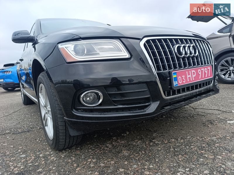 Позашляховик / Кросовер Audi Q5 2016 в Києві