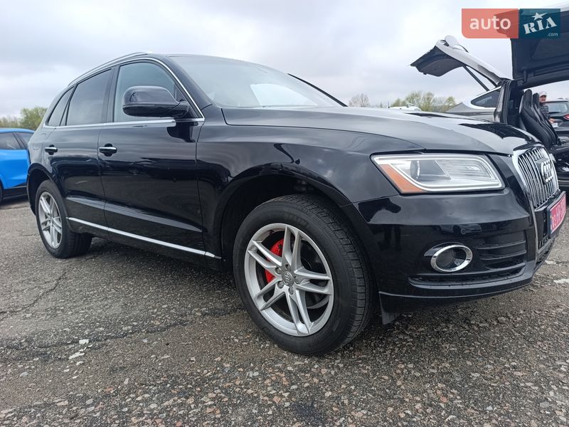 Позашляховик / Кросовер Audi Q5 2016 в Києві