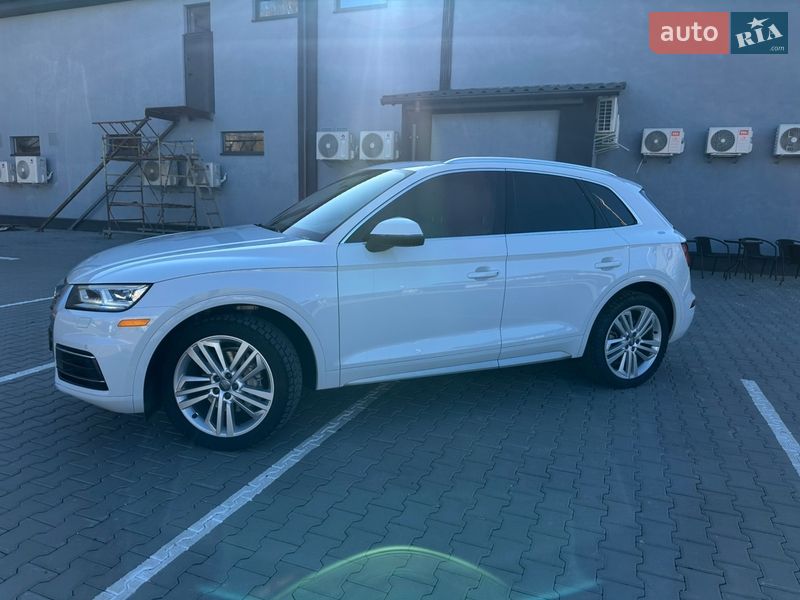 Внедорожник / Кроссовер Audi Q5 2019 в Нежине