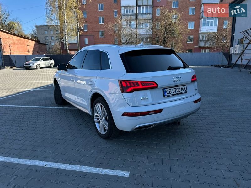 Внедорожник / Кроссовер Audi Q5 2019 в Нежине