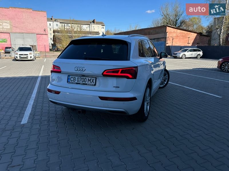 Внедорожник / Кроссовер Audi Q5 2019 в Нежине