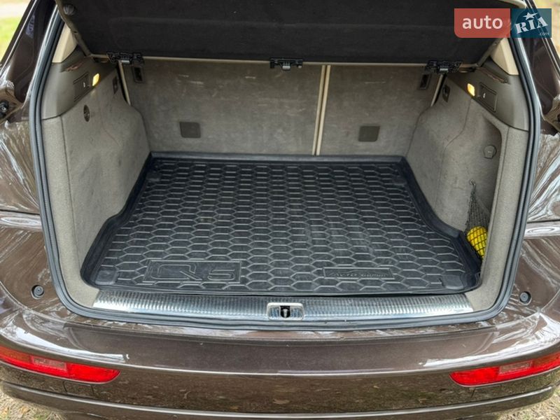 Позашляховик / Кросовер Audi Q5 2011 в Чернігові