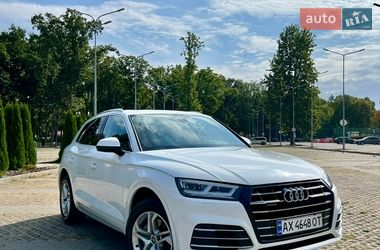 Внедорожник / Кроссовер Audi Q5 2018 в Харькове