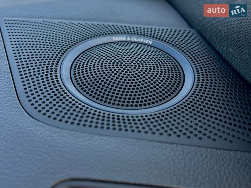 Позашляховик / Кросовер Audi Q5 2016 в Сараті