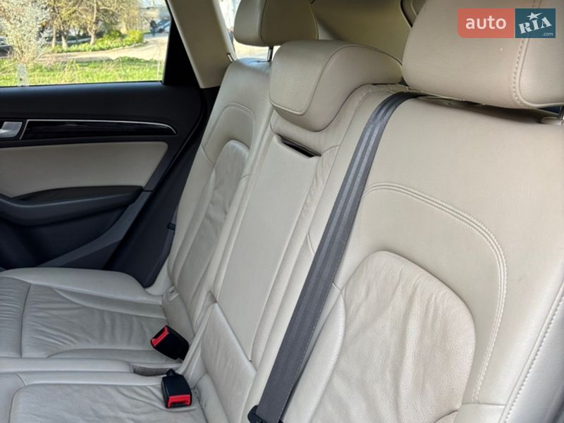 Внедорожник / Кроссовер Audi Q5 2015 в Каменец-Подольском фото 16 Внедорожник / Кроссовер Audi Q5 2015 в Каменец-Подольском