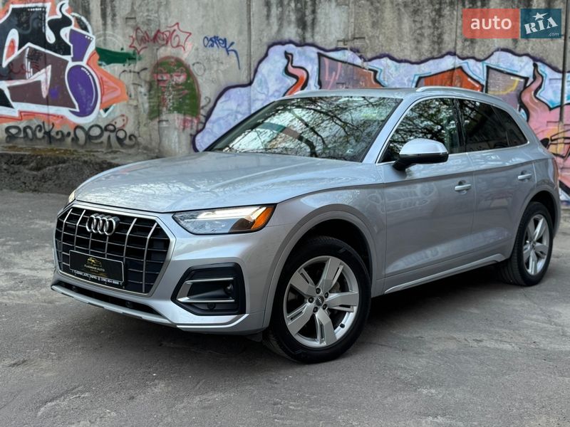 Внедорожник / Кроссовер Audi Q5 2021 в Днепре