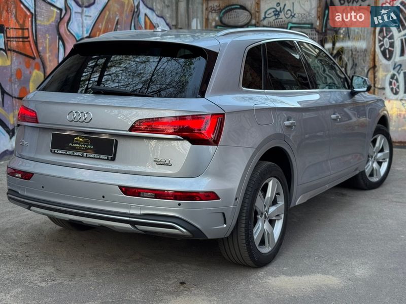 Внедорожник / Кроссовер Audi Q5 2021 в Днепре
