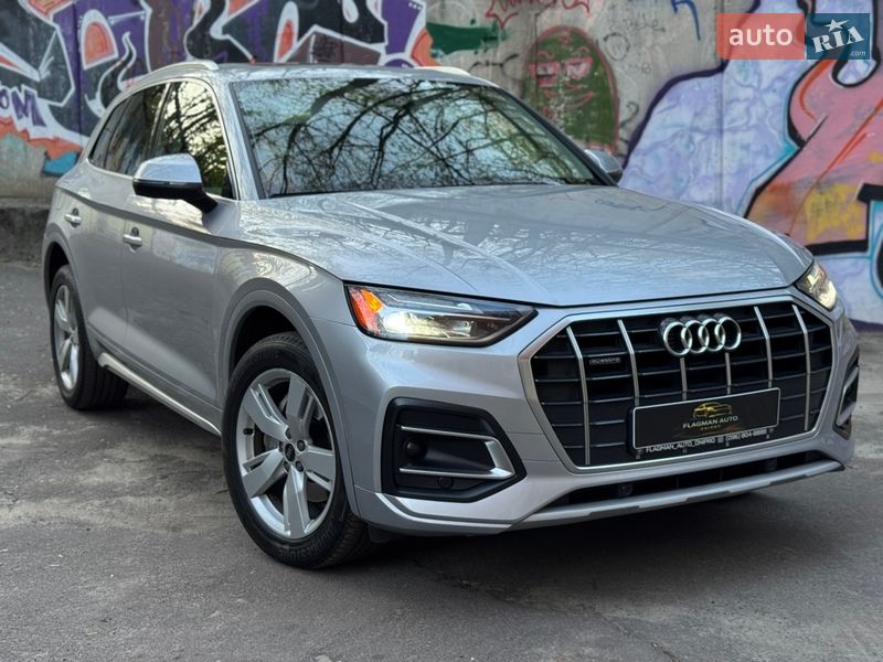 Внедорожник / Кроссовер Audi Q5 2021 в Днепре