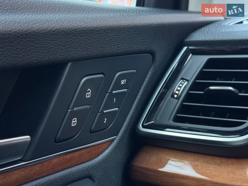 Внедорожник / Кроссовер Audi Q5 2021 в Днепре