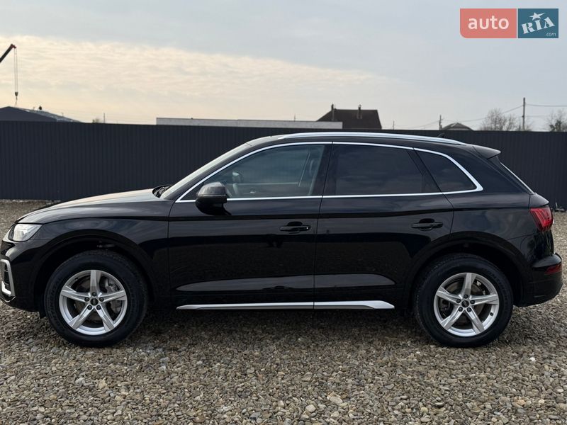 Внедорожник / Кроссовер Audi Q5 2023 в Стрые