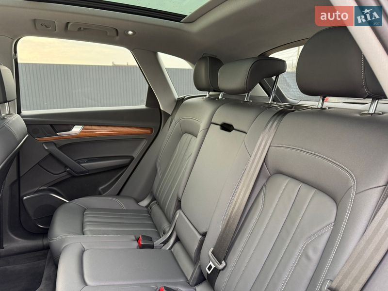 Внедорожник / Кроссовер Audi Q5 2023 в Стрые